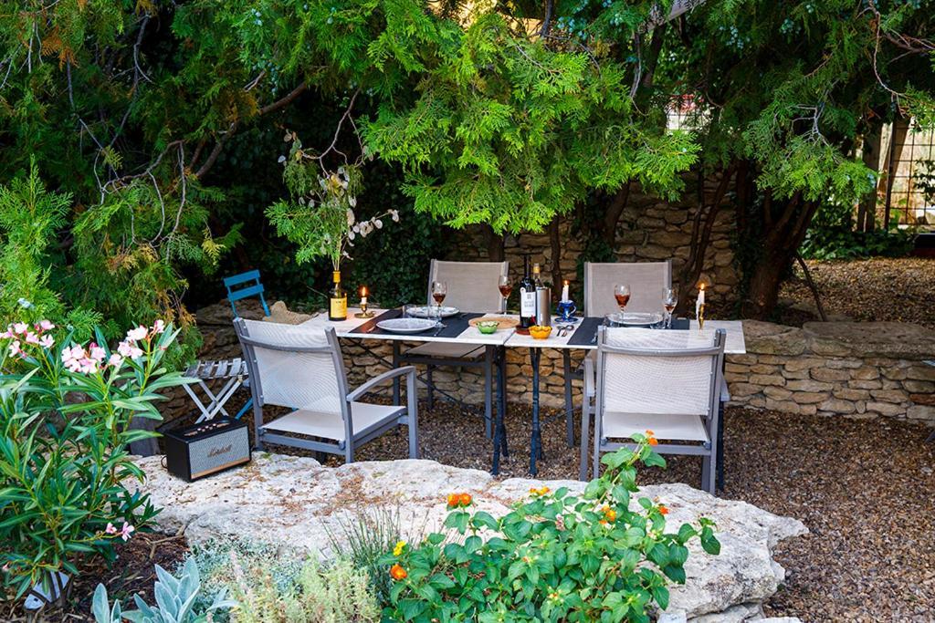 Bed and Breakfast La Bastide Jouval Горд Экстерьер фото